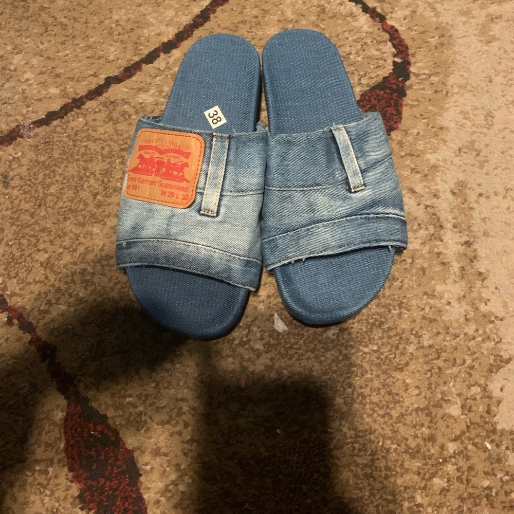Blue Jean slides